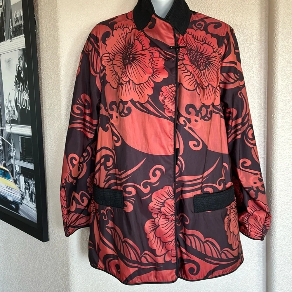 MYCRA PAC Reversible Rain Jacket, Women's S, Red Floral or Black. EUC - Picture 9 of 16